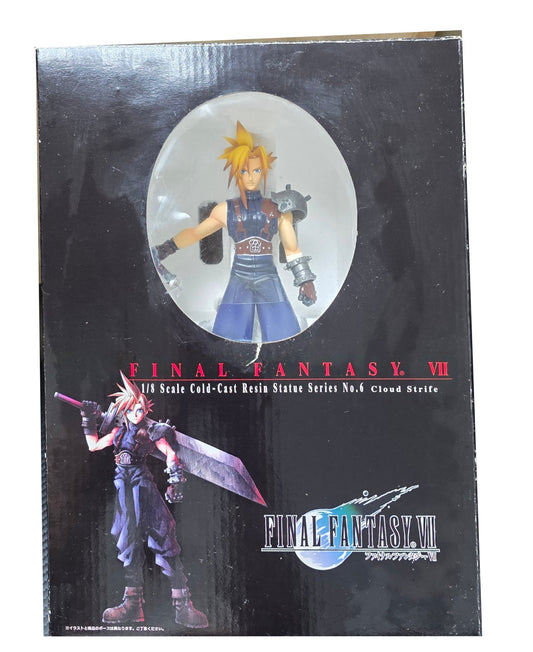 Square Enix Final Fantasy VII: Cloud Strife Cold Cast Statue Figure
