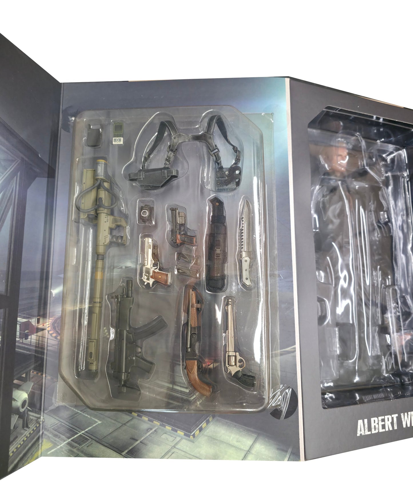 Hot Toys Resident Evil: Albert Wesker (Midnight) 1/6 Scale Action Figure