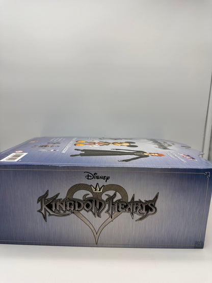 Disney Diamond Select Toys Kingdom Hearts Mickey, Axel and Shadow